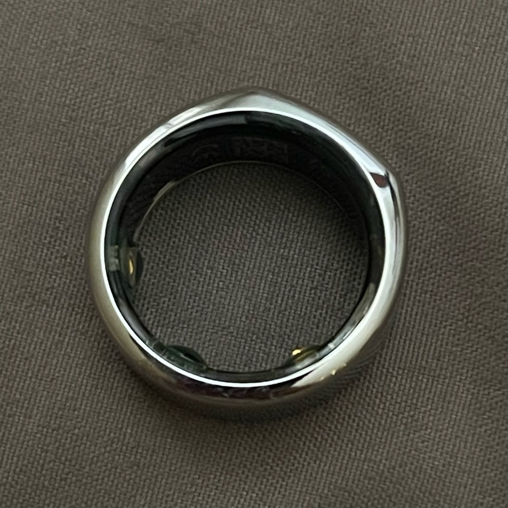 Used Oura Ring Gen 2 (Heritage - Size 7 - Silver)